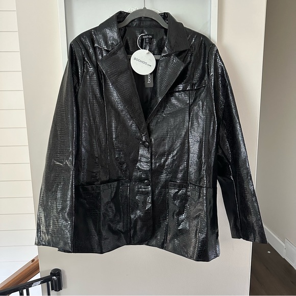 BOOHOO Vinyl Mock Croc Oversized Pocket Blazer - Picture 5 of 7